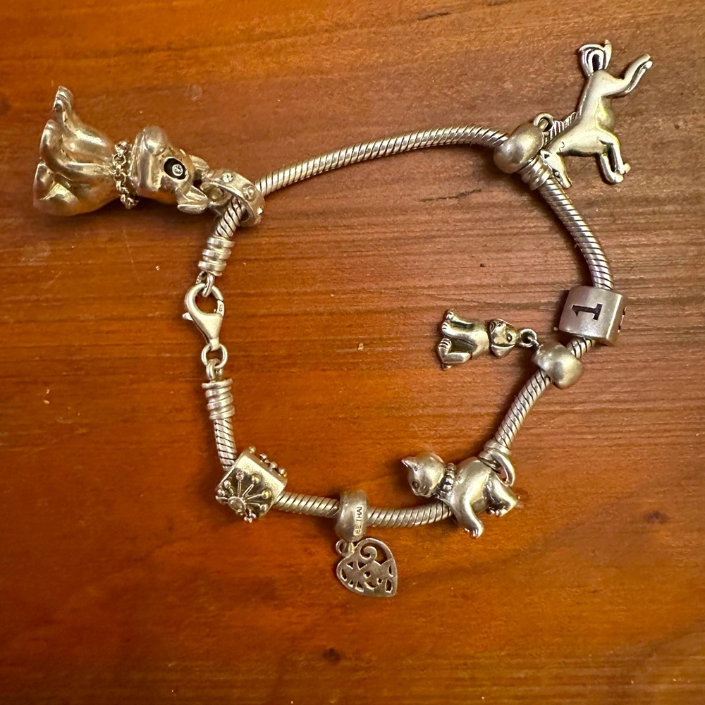 Pandora Vintage Sterling Silver Charm Bracelet with 7 charms